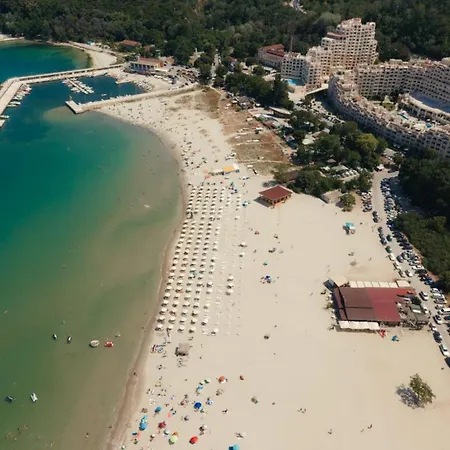 Апартамент South Bay 2bdrm Ap With Pool And