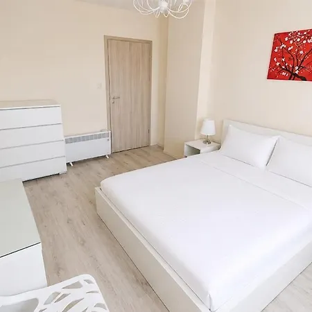 South Bay 2bdrm Ap With Pool And Апартамент