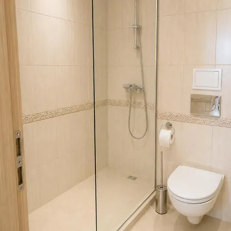 South Bay 2bdrm Ap With Pool And * Варна